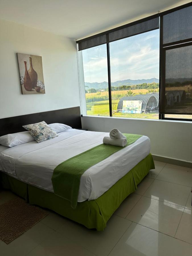 Hotel Punta Azul Педерналес Екстериор снимка