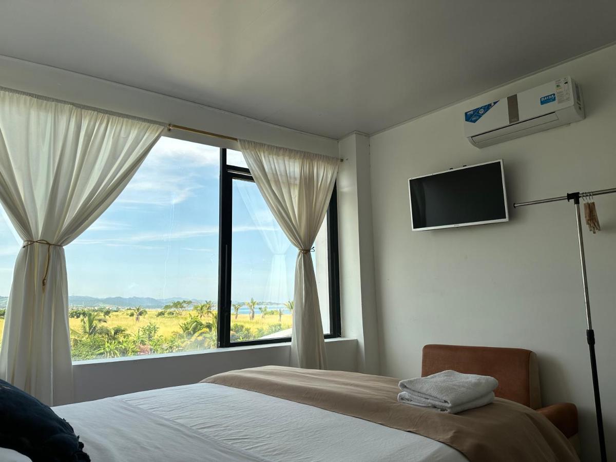 Hotel Punta Azul Педерналес Екстериор снимка